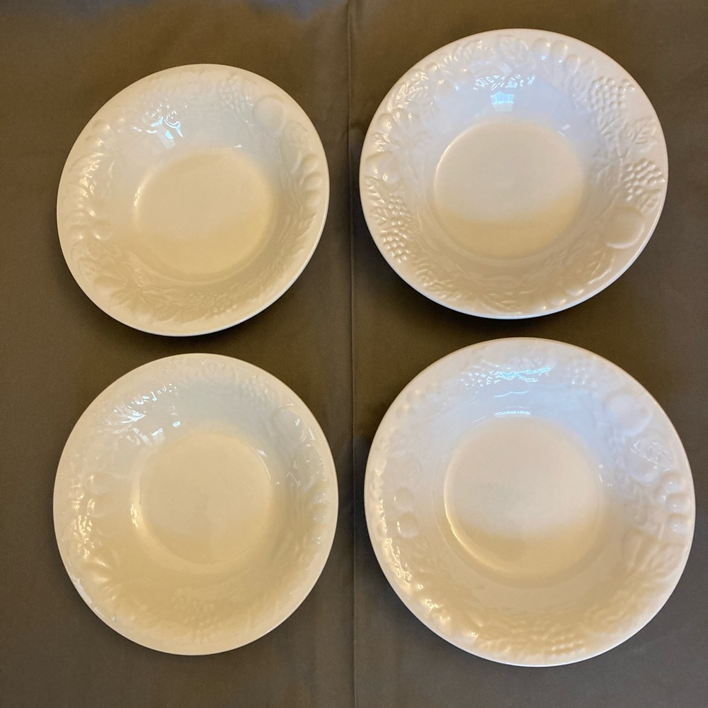 Gibson Designs Fruit Embossed-Soup Bowls-Set of 4